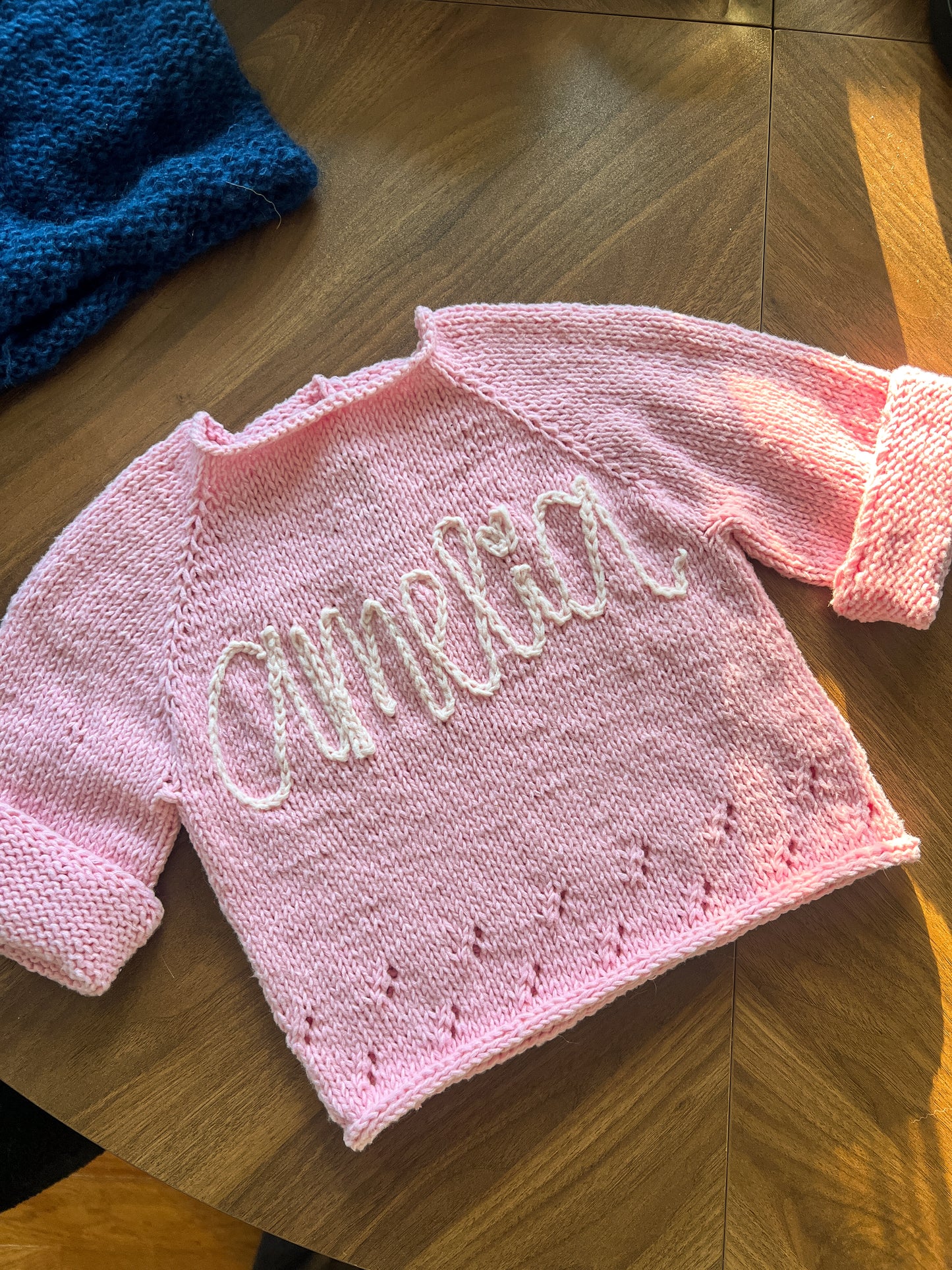 Baby sweater (0-3 months)